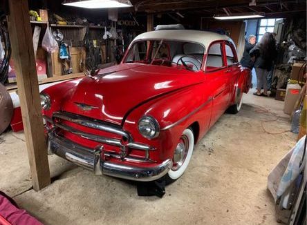 Unknown-Deluxe-1950-Red-RedWhite-2
