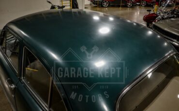 Unknown-Deluxe-1951-Green-Brown-3