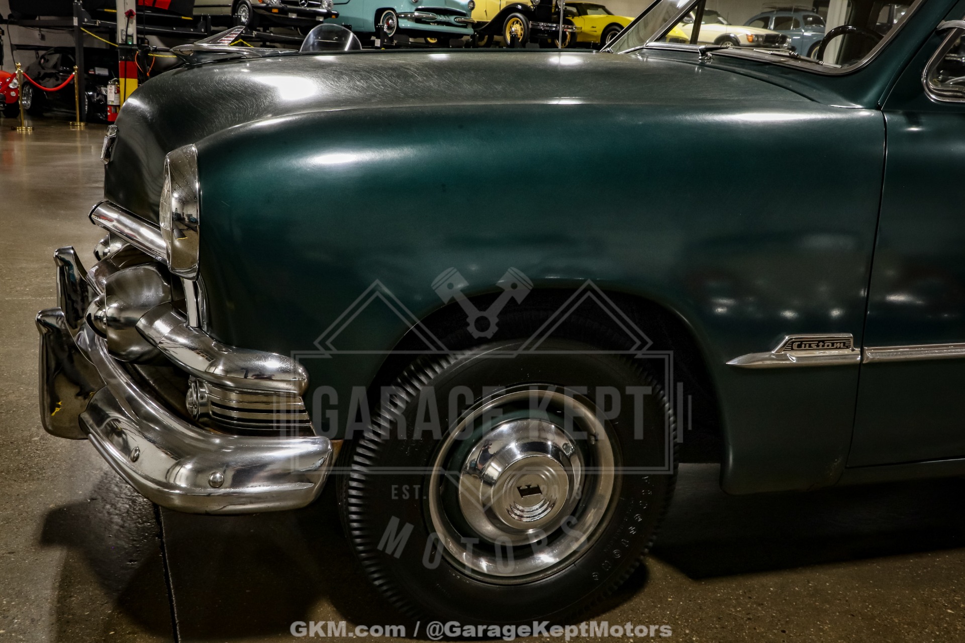 Unknown-Deluxe-1951-Green-Brown-40