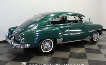Unknown-Deluxe-1951-Green-Green-20