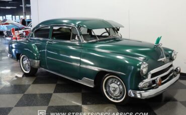 Unknown-Deluxe-1951-Green-Green-22