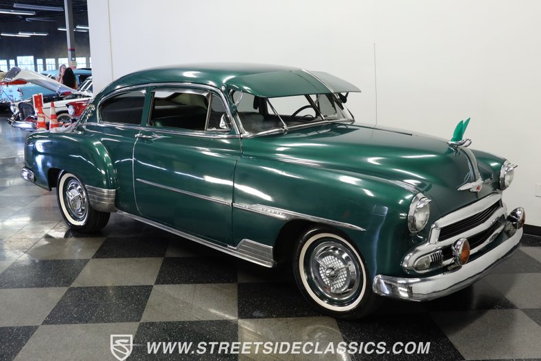 Unknown-Deluxe-1951-Green-Green-22