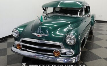 Unknown-Deluxe-1951-Green-Green-25