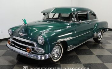 Unknown-Deluxe-1951-Green-Green-26