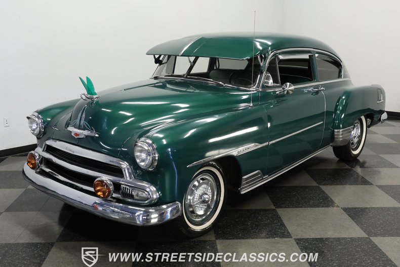 Unknown-Deluxe-1951-Green-Green-26