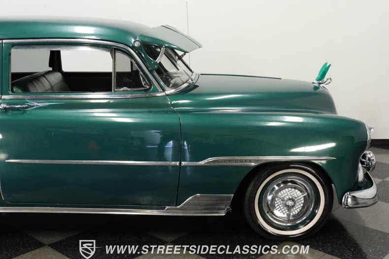 Unknown-Deluxe-1951-Green-Green-34