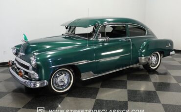 Unknown-Deluxe-1951-Green-Green-4