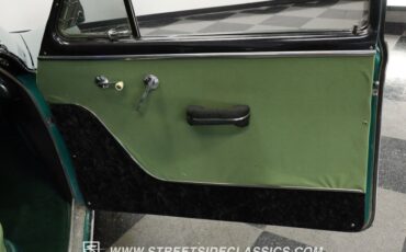 Unknown-Deluxe-1951-Green-Green-47