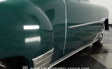 Unknown-Deluxe-1951-Green-Green-7