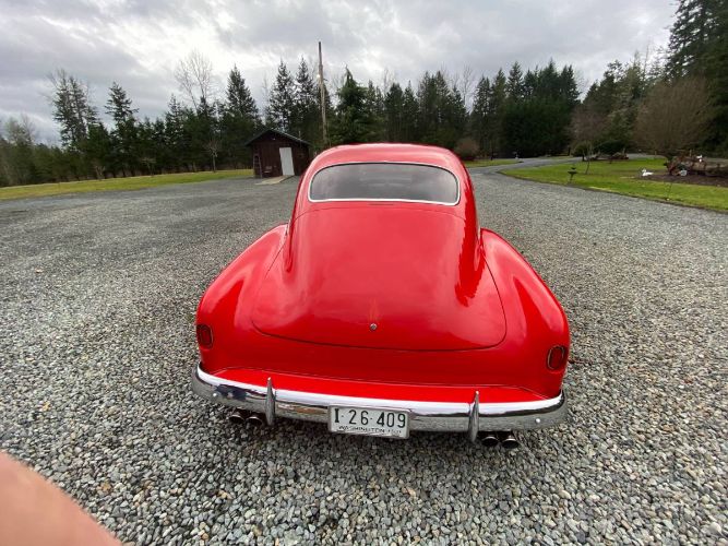 Unknown-Deluxe-1951-Red-5