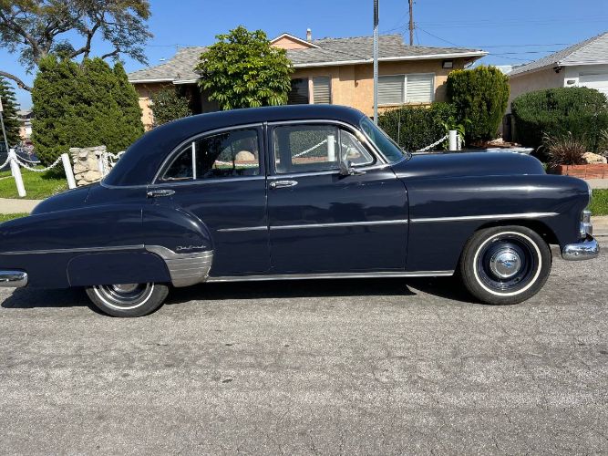 Unknown-Deluxe-1952-12