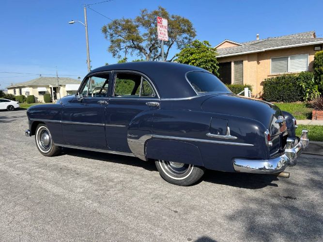 Unknown-Deluxe-1952-2