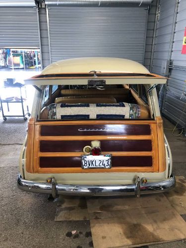 Unknown-Deluxe-1952-Brown-1