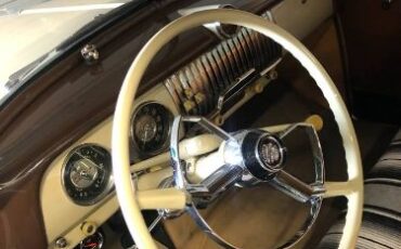 Unknown-Deluxe-1952-Brown-15