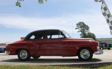 Unknown-Deluxe-1952-Red-2