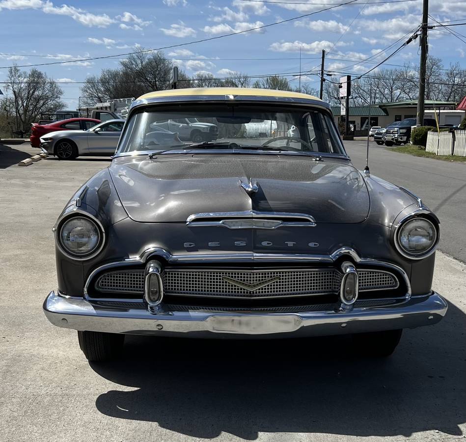Unknown-Desoto-fireflight-1956-grey-1