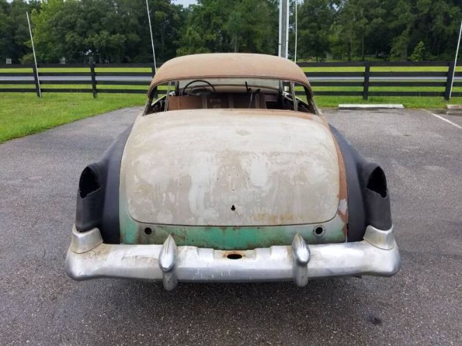 Unknown-Deville-1950-11