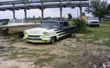 Unknown-Deville-1956-4