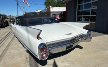 Unknown-Deville-1960-Olympic-White-BlackWhite-21