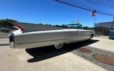 Unknown-Deville-1960-Olympic-White-BlackWhite-8