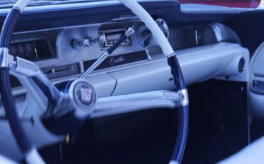 Unknown-Deville-1962-White-17