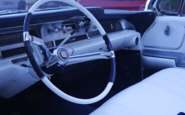 Unknown-Deville-1962-White-18