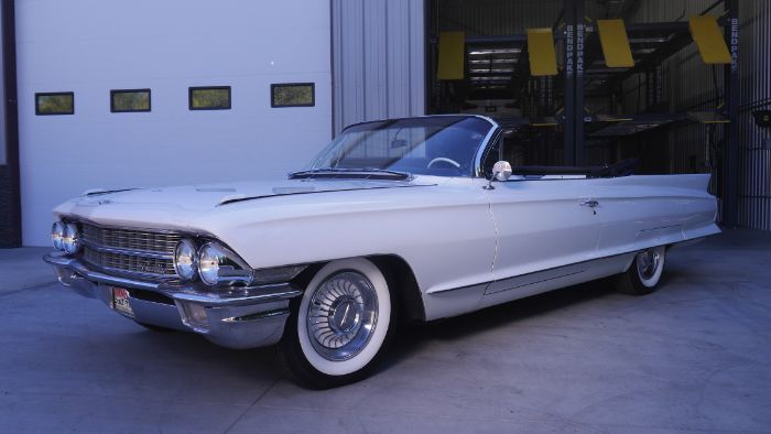 Unknown-Deville-1962-White-7