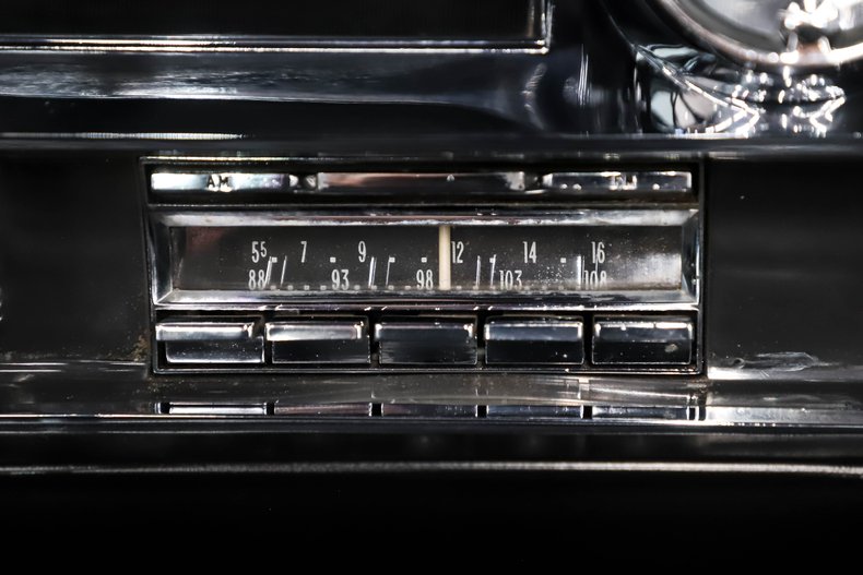 Unknown-Deville-1964-Firemist-Red-Black-Leather-23