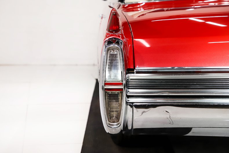 Unknown-Deville-1964-Firemist-Red-Black-Leather-39