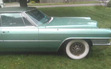 Unknown-Deville-1965-Green-2