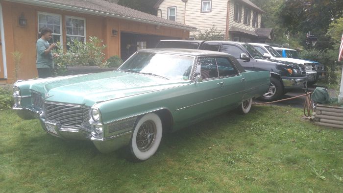 Unknown-Deville-1965-Green-3