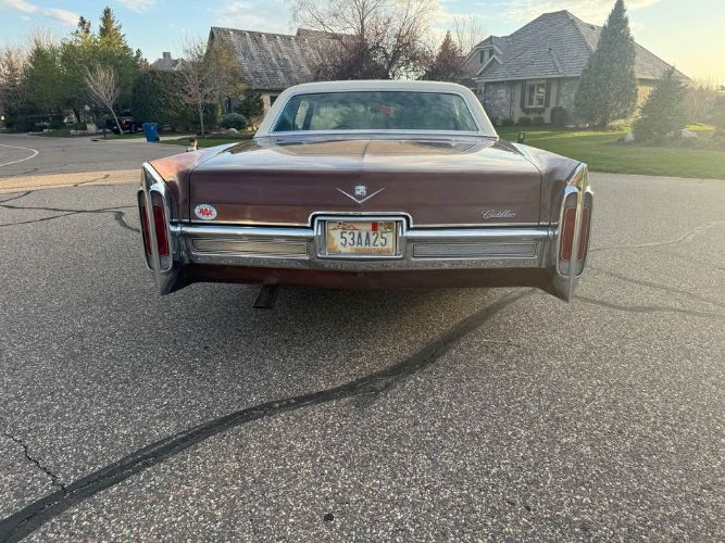 Unknown-Deville-1966-Brown-Brown-14