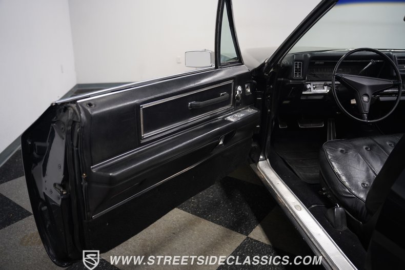 Unknown-Deville-1968-Gunmetal-Gray-Black-40