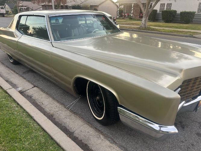 Unknown-Deville-1969-10