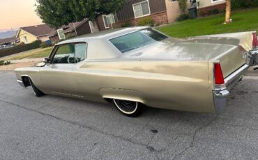 Unknown-Deville-1969-9