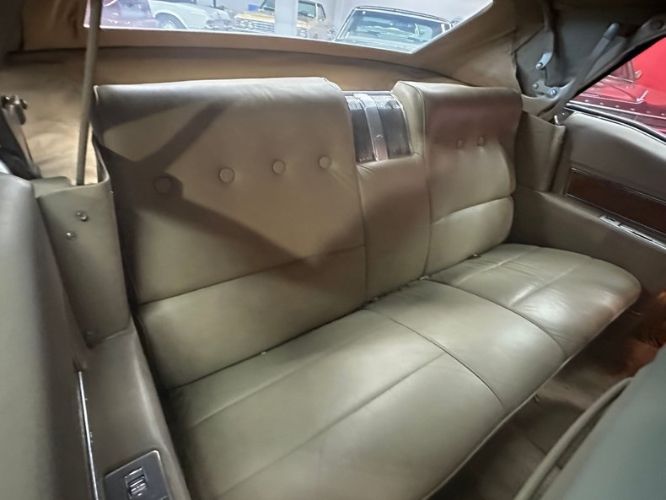 Unknown-Deville-1970-Bright-Red-Tan-Top-Tan-Leather-3