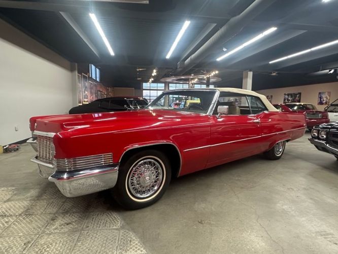 Unknown-Deville-1970-Bright-Red-Tan-Top-Tan-Leather-7