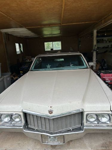 Unknown-Deville-1970-White-7