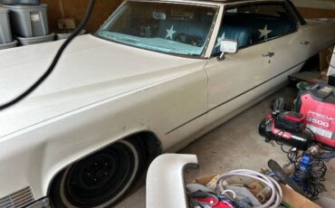 Unknown-Deville-1970-White-8