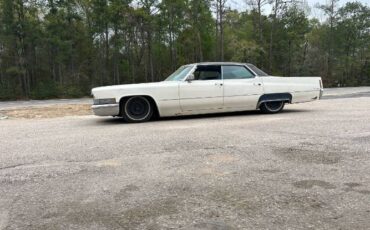 Unknown-Deville-1970-White-9