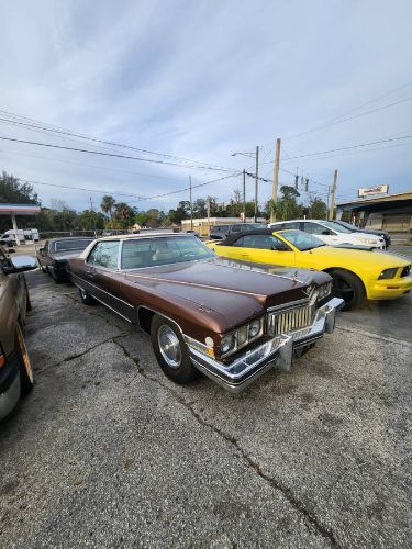 Unknown-Deville-1973-Brown-4