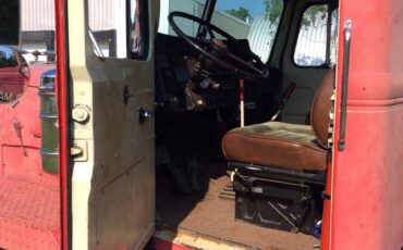 Unknown-Diamond-reo-diesel-1975-5