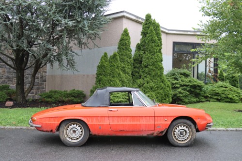 Unknown-Duetto-1966-Red-Black-3