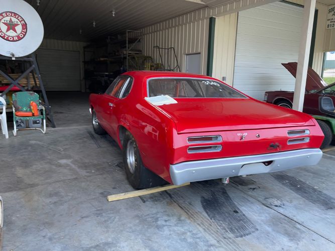 Unknown-Duster-1970-7