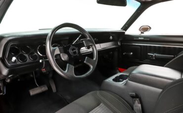 Unknown-Duster-1970-TorRed-Black-1
