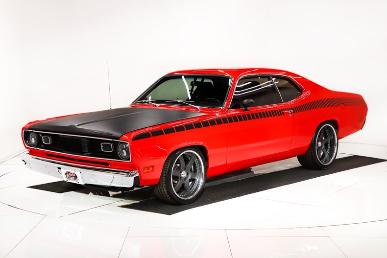 Unknown-Duster-1970-TorRed-Black-20