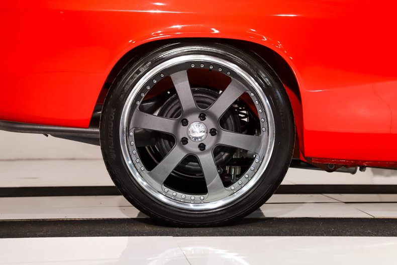 Unknown-Duster-1970-TorRed-Black-39