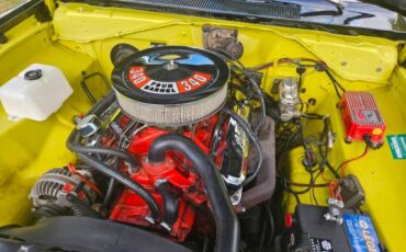 Unknown-Duster-1971-Yellow-Black-7
