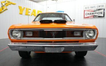 Unknown-Duster-1972-Orange-White-40