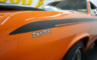 Unknown-Duster-1972-Orange-White-43